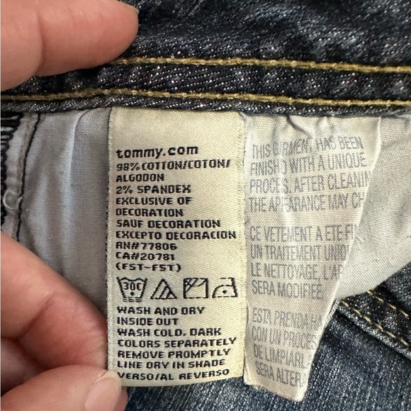 ๐ Tommy Hilfiger Women's Straight Crop Jeans ๐ - Picture 9 of 13